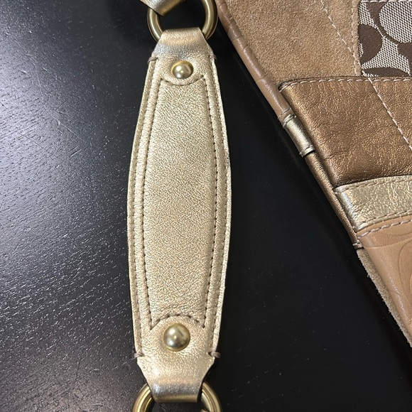 Coach Carly Patchwork Gold Shoulder Bag EUC - Picture 14 of 14